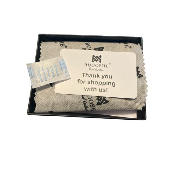 BUGOSHE RFID Blocking Leather Card Holder for Men | Credit Card Holder for Men - Picture 4 of 5